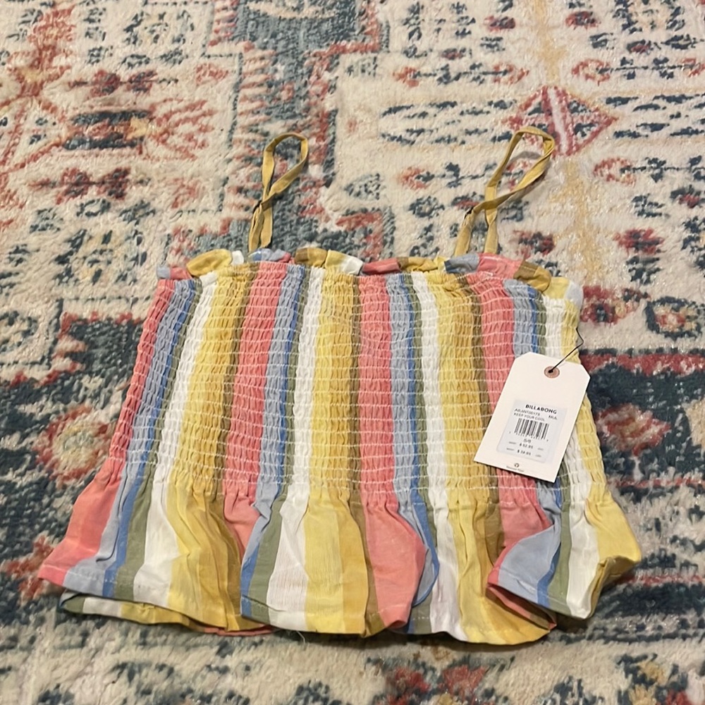 Billabong Women’s crop tank multi color size small